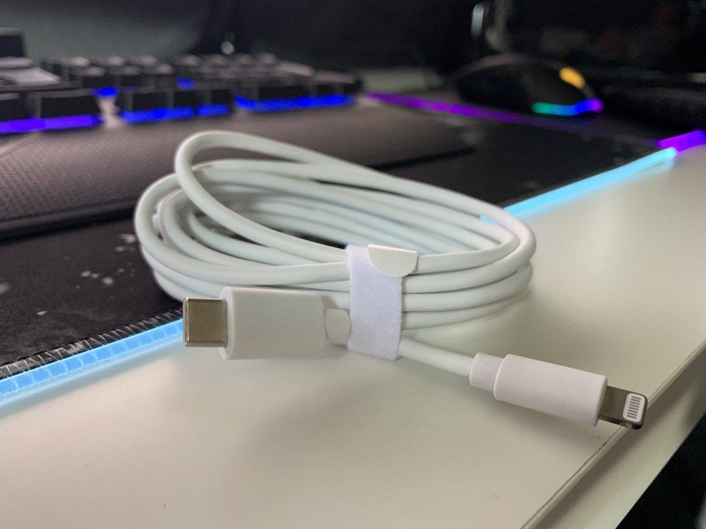 The bundled USB-C cable is high quality.