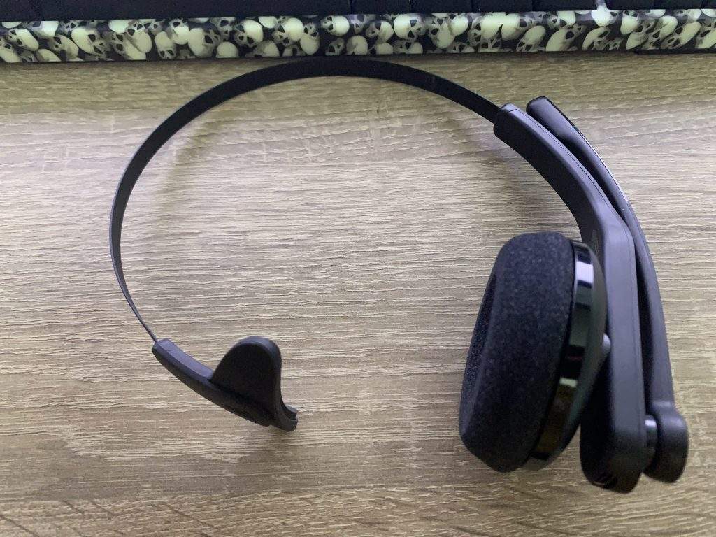 This mono headset is well designed.